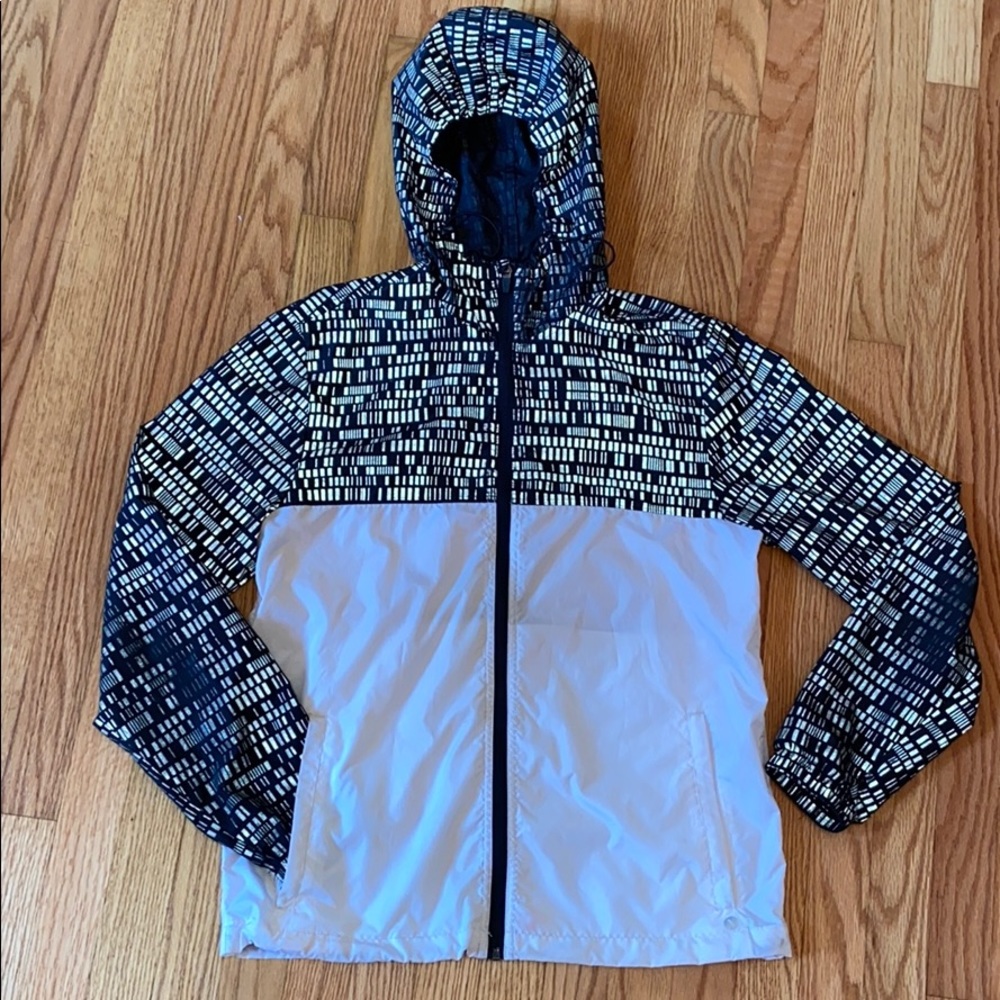 Hooded Men Windbreaker Jacket. Xersion. Size Small